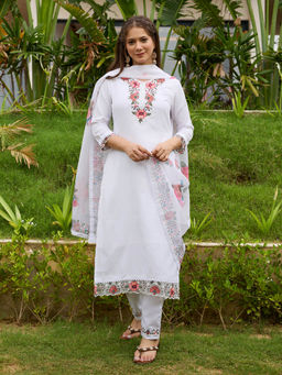 BLACK SCISSOR - Womens White Viscose With Cotton Lining Embroidered Kurta & Pant With Dupatta