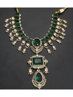 AMAARA JEWELS - Heritage Glow Green Necklace with Earrings