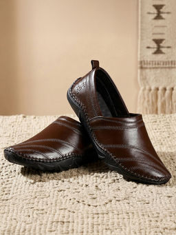 Louis Stitch - Men Brown Mojaris