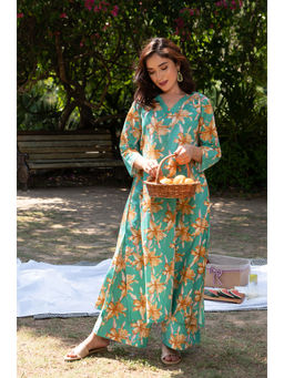 DIMPLE DESIGN STUDIO - Meher A-Line Green Co-Ord (Set of 2)