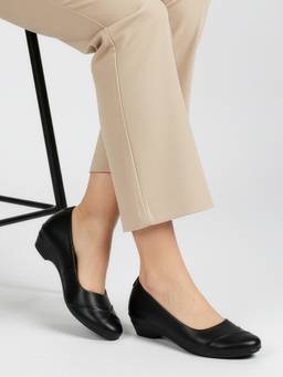 DENILL - Women Matte Black Slip On Block Heels