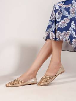 DENILL - Women Gold Pointed Toe Juttis with Beaded Embellishments