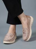 Beige color option