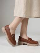 Brown color option