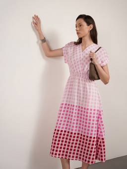 FABLE STREET - Viscose Checked Fit And Flare Roll-Tab Sleeve V-Neck Dress