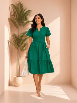 Oxolloxo - Women Green V- Neck Short Sleeve Fit And Flare Cotton Poplin Midi Dress