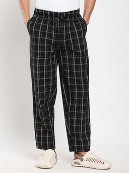 R&B - Black Solid Relaxed Sleepwear Pajamas