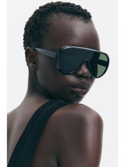 H&M - Women Black Shield Sunglasses