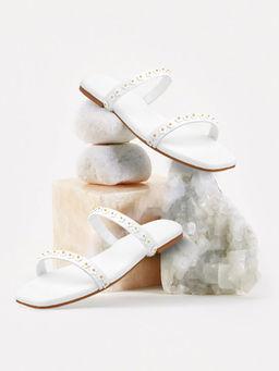 Elevato Basics - Women Embroidered White Flats