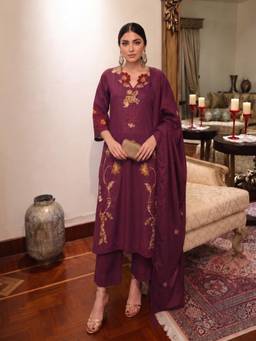 Autumnlane - Lipi Ameth Embroidery Cotton Kurta And Pant With Dupatta