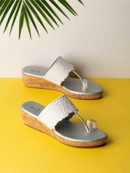 Inc.5 - Womens White Party Wear Solid One Toe Sandals