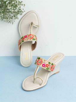 Inc.5 - Womens Cream Ethnic Embellished Wedge Heels