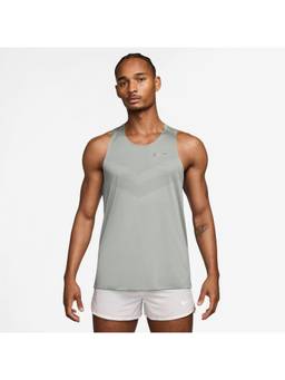 Nike - Men Solid Stride Tank Top