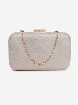 Twenty Dresses by Nykaa Fashion - The Velvet Touch Clutch