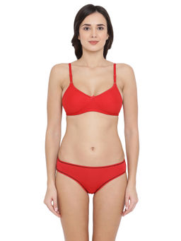 Clovia - Cotton Rich Non-Padded Wirefree T-Shirt Bra & Low Waist Bikini Panty - Red
