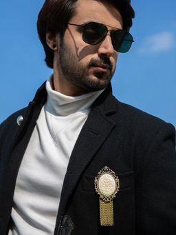 Cosa Nostraa - The Royal Souvenir Brooch