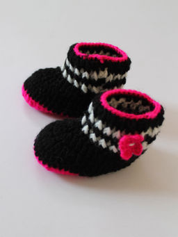 Woonie - Handmade Black Woolen Booties