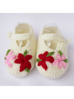 Woonie - Floral Embroidered Handmade Woolen Booties