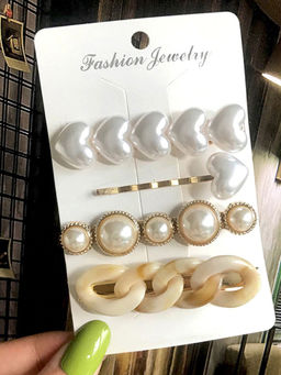 Jewels Galaxy - Heart Design Pearl Hair Clips Jewellery For Women (Pack of 4)