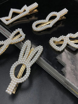 Jewels Galaxy - Pearl Studded Hairclip Jewellery (Pack of 5)