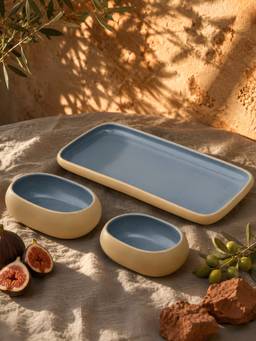 Vola - Grey Earthen Soul Serve Rectangle Platter with 2 Oval Bowls