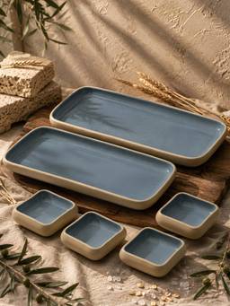 Vola - Grey Earthen Soul 2 Rectangle Platters with 4 Square Dip Bowls