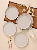 Beige color option, Currently selected