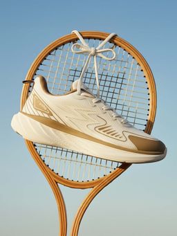 Yoho - Men Cream RushHour Dynamiq 1835 Walking Shoes