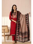 Red color option, Sold out, Currently selected