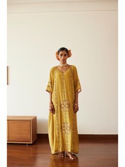 Sarang Kaur - Yellow Uday Kaftan Dress (Set of 2)