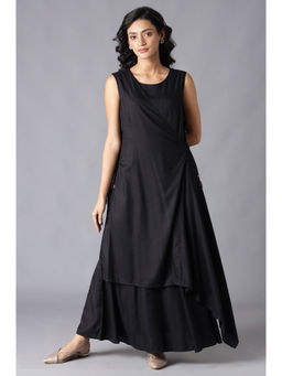 W - Black Solid Dress