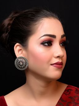 AG'S - Nihira Silver Oxidised Tops With White Stone