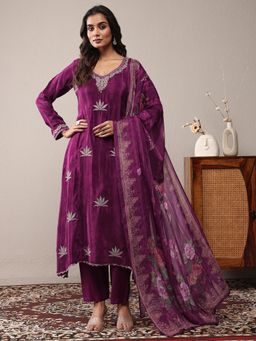 Libas Art - Burgundy Embroidered Kurta with Pant and Dupatta