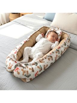 StarAndDaisy - Multi-Color Printed Sleeping Bed with Pillow