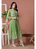 Green color option, Sold out, Currently selected