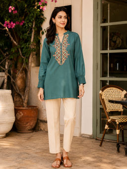 Nayam by lakshita - Green Midnight Mosaic Embroidered Kurti