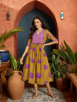 Stylum - Mustard Printed V-Neck Midi Dress