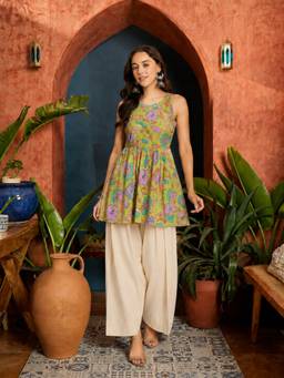 Stylum - Green Floral Round Neck Kurti & Farshi Salwar