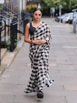 Suta - Black Checks Saree without Blouse