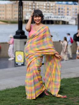 Suta - Multi-Color Checks Saree without Blouse