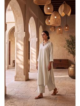 W - Off White Stripes Collar Neck Kurta & Palazzo