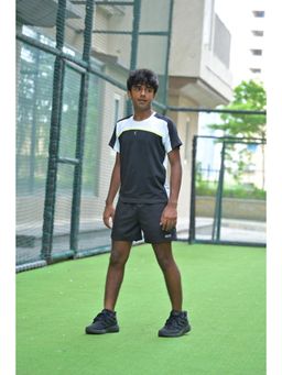 TRAINIKS - Neon Strike T-Shirt