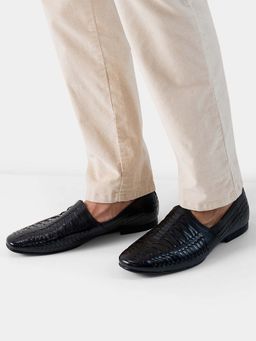 REGAL - Black Mens Stylish Leather Woven Slip On Juttis