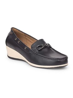 Bata - Stylish Women Moccasins for Everyday Comfort and Elegance