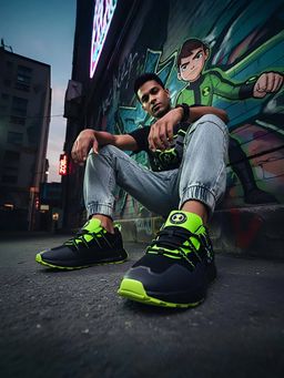 Bacca Bucci - Mens Ben 10 Omnitrix Edition Neon Circuit Sneakers