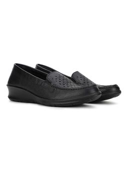 WOODS - Women Black Wedge Loafers