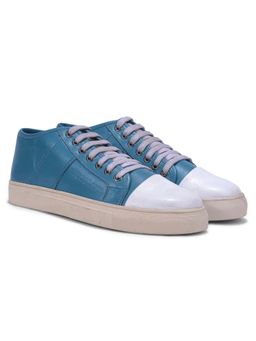 WOODLAND - Women O Blue Casual Sneakers
