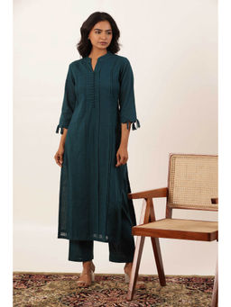 SAJILO - Deep Lake Pintuck Kurta and Pant (Set of 2)