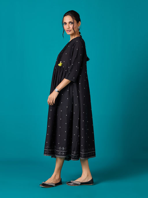 Buy Likha Black Kora Cotton Yarn Dyed Midi Dress LIKDRS63 Online