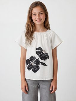 R&B - White Floral Half Sleeves Top